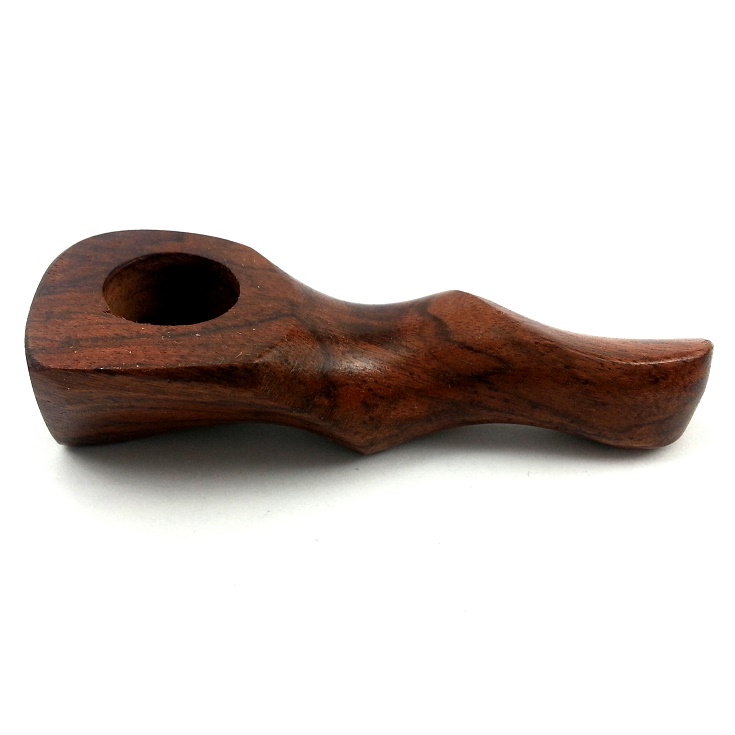 TWISTED SHAPED WOODEN PIPE